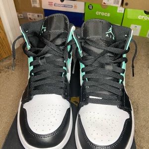 Men Jordan 1 Mids